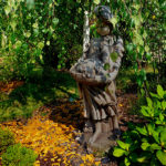 1522 Dziewczyna z Pieskami