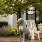 1587 Pies siedzący (2) LOGO