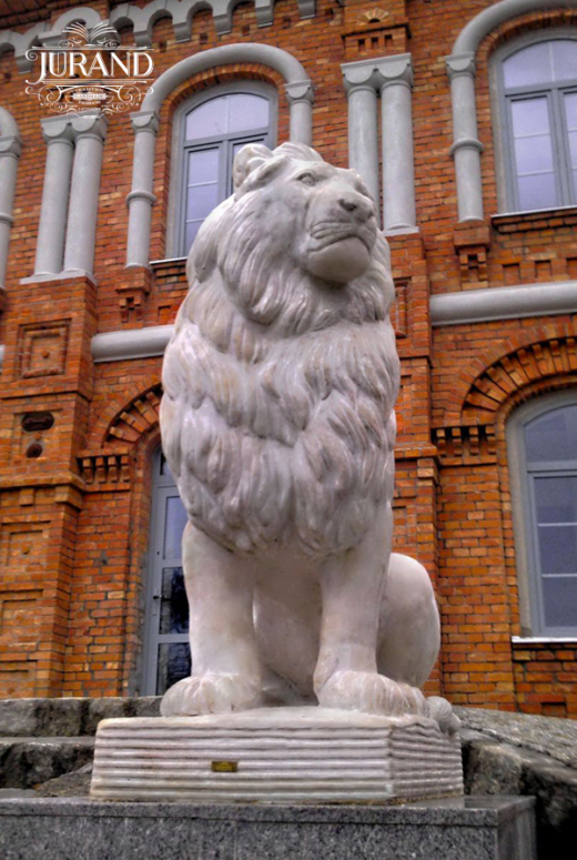 1594 Lew Wielki lewy