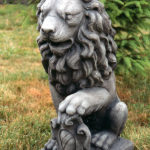 1530 Lew Duży z Tarczą prawy