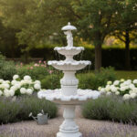 1126 Fontanna trzypozmowa z parasolem malutka 2 LOGO